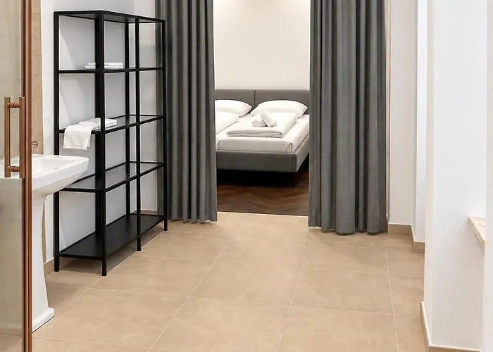 Heritage Chic - Center דירה *