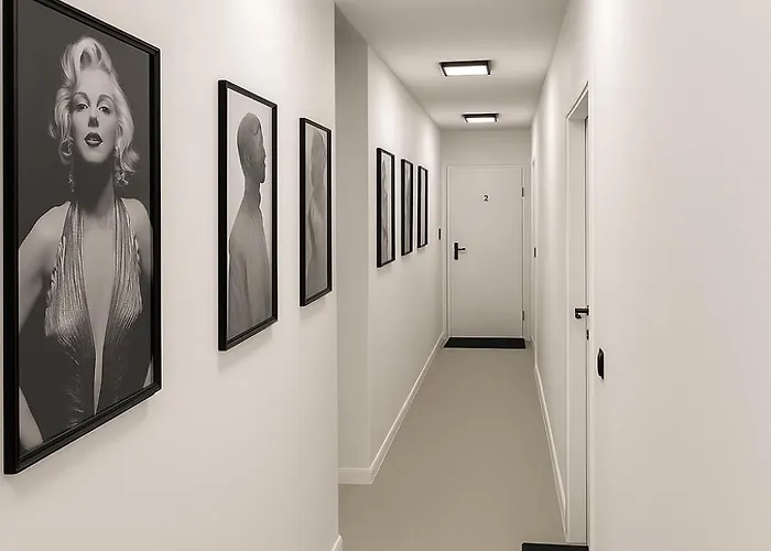 Heritage Chic - Center דירה